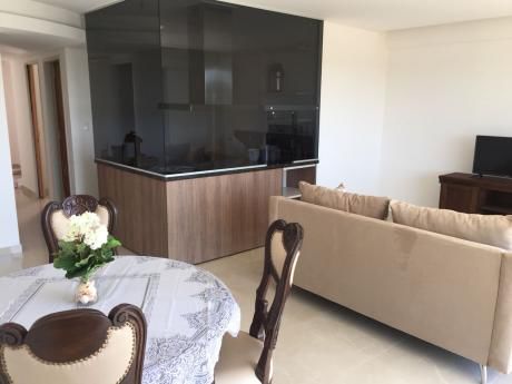 Alquilo Departamento Amoblado 2 Dorm.en Suite,2 Cocheras-paseo De La Galería