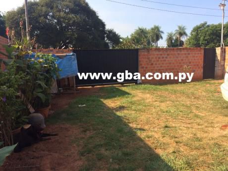 Casa En Venta En Luque Zona Capilla San Rafael.
