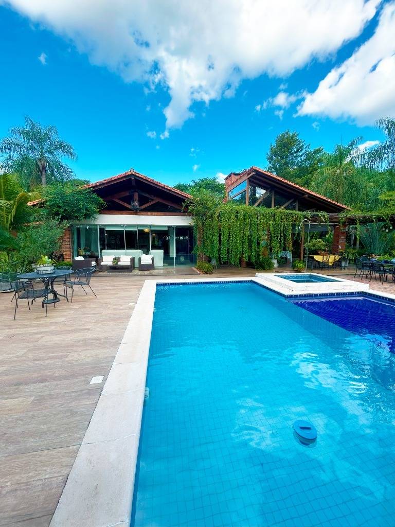 Amplia residencia 5 dorm. con piscina | San Bernardino — foto 3