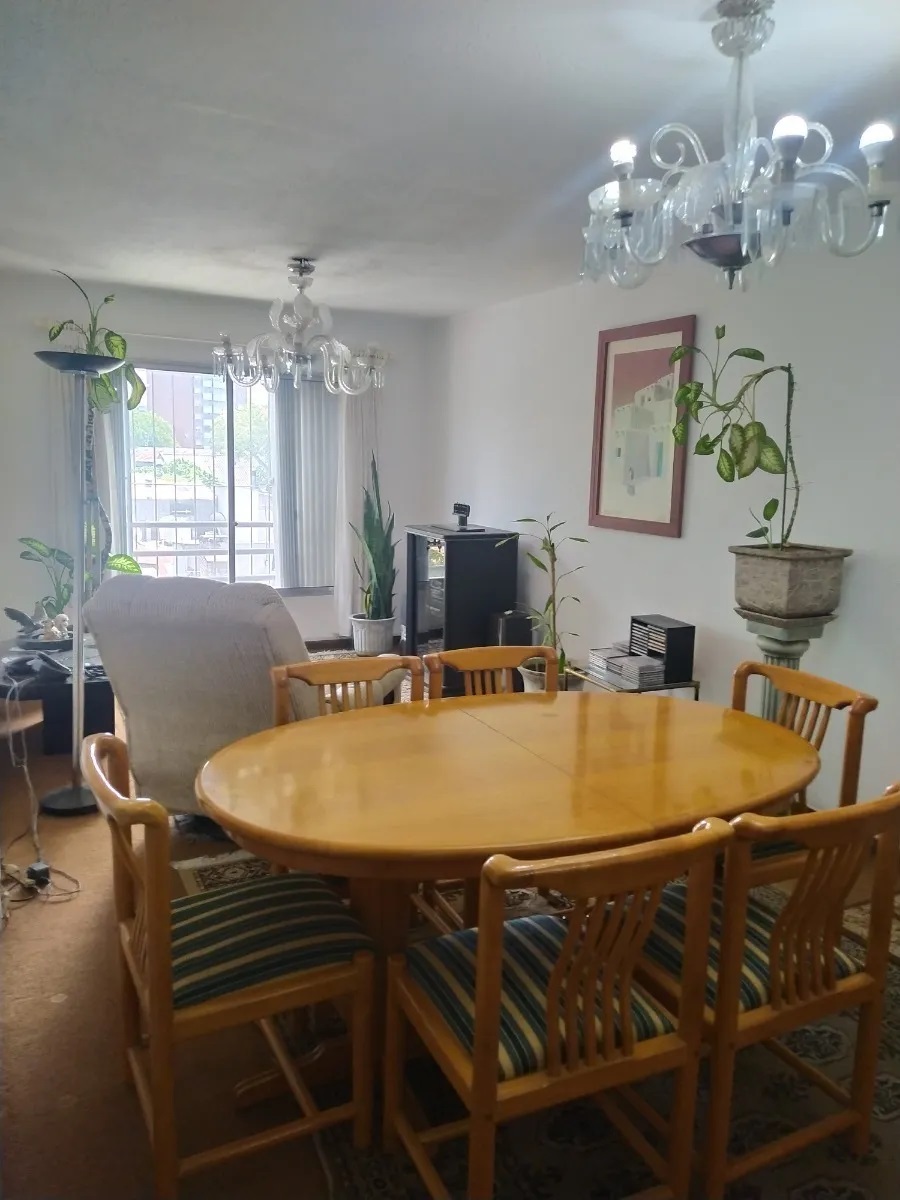 Apartamento de 3 Dorm Amplios en buen Edificio. Estrategicamente ubicado a pasos de 8 De Octubre - foto 2