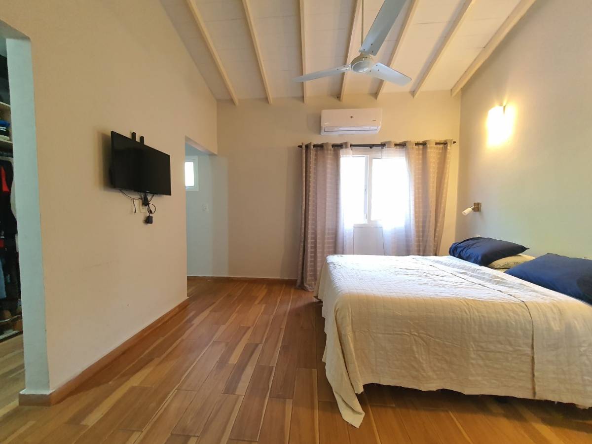 DÚPLEX TOTALMENTE AMOBLADO CON PISCINA -LOMA MERLO ZONA RAKIURA — foto 2