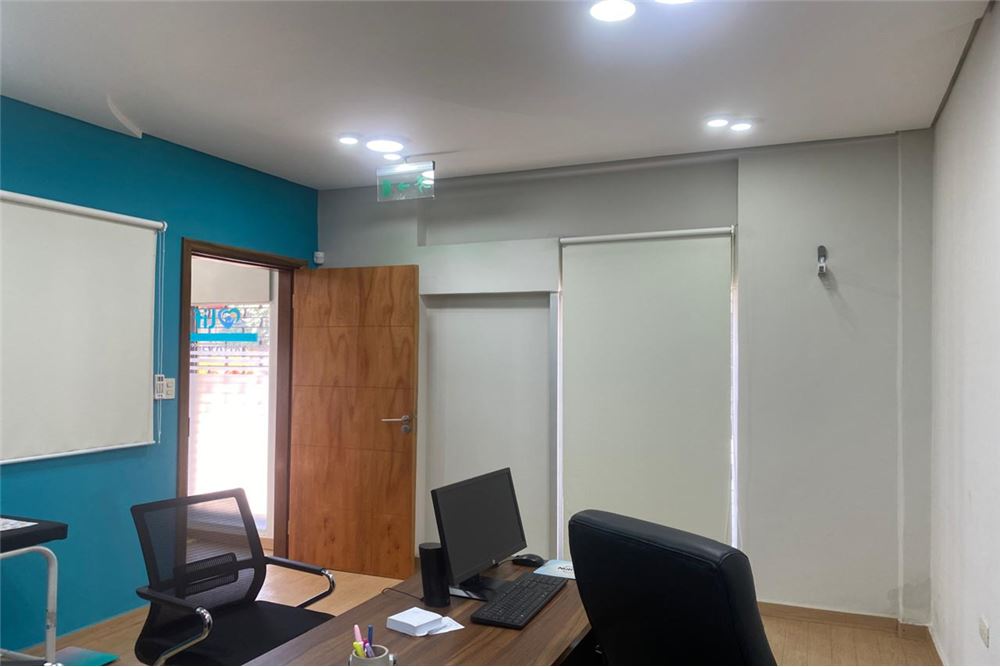 Oficina en Alquiler en San Lorenzo, Paraguay — foto 3