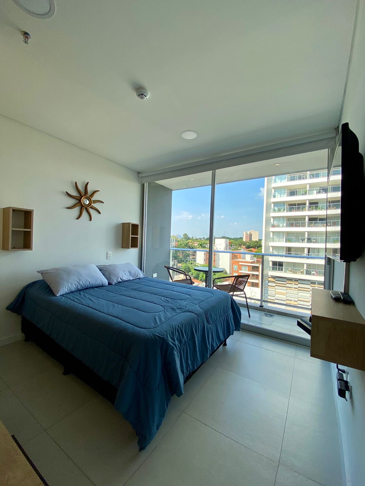 VENDO MONOAMBIENTE AMOBLADO EN MBURUCUYA — foto 2