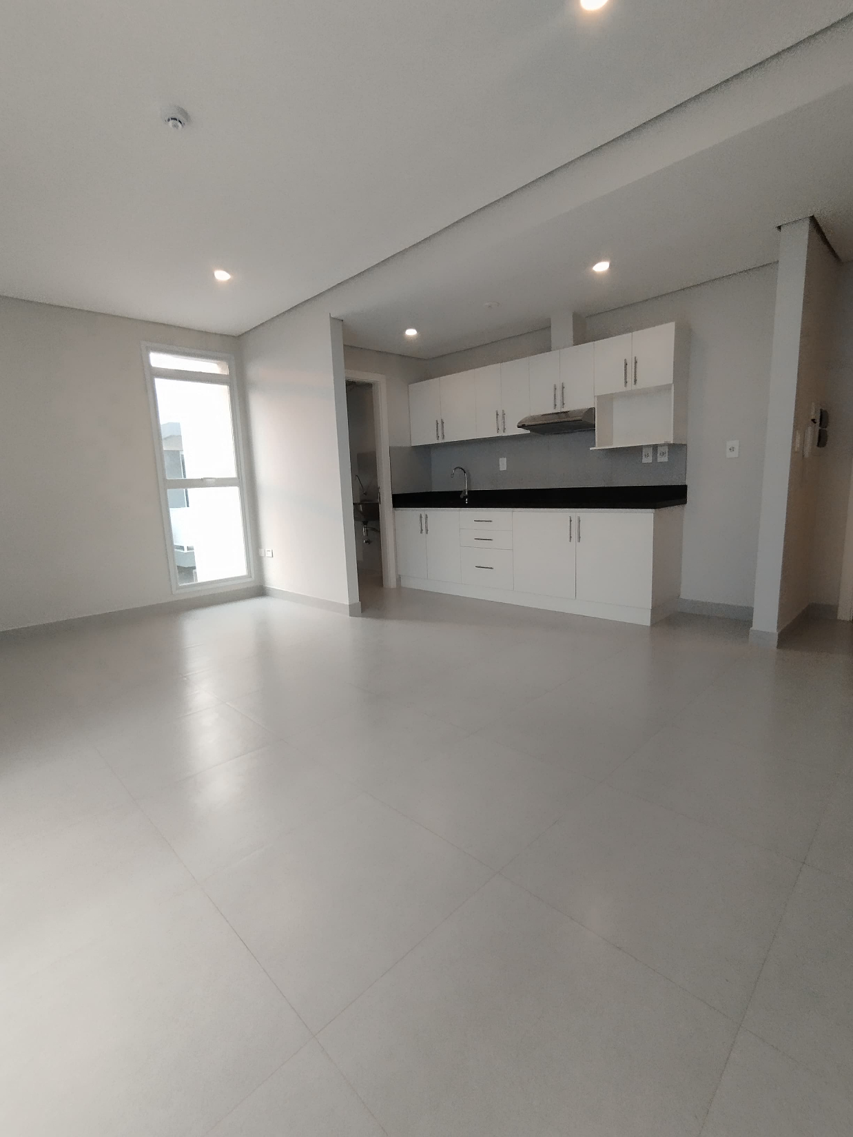 Alquilo departamento a estrenar zona Mcal Lopez y Madamme Lynch — foto 2