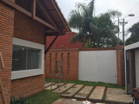 Hermosa Residencia Fdo Zona Norte !!! Zona Luis Del Parana