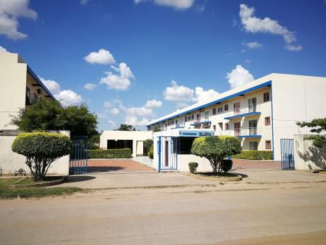 Departamento En Venta En Condominio Valeria