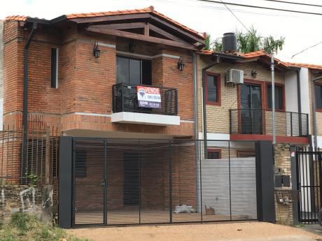Muy Lindo Duplex A Estrenar En Luque!