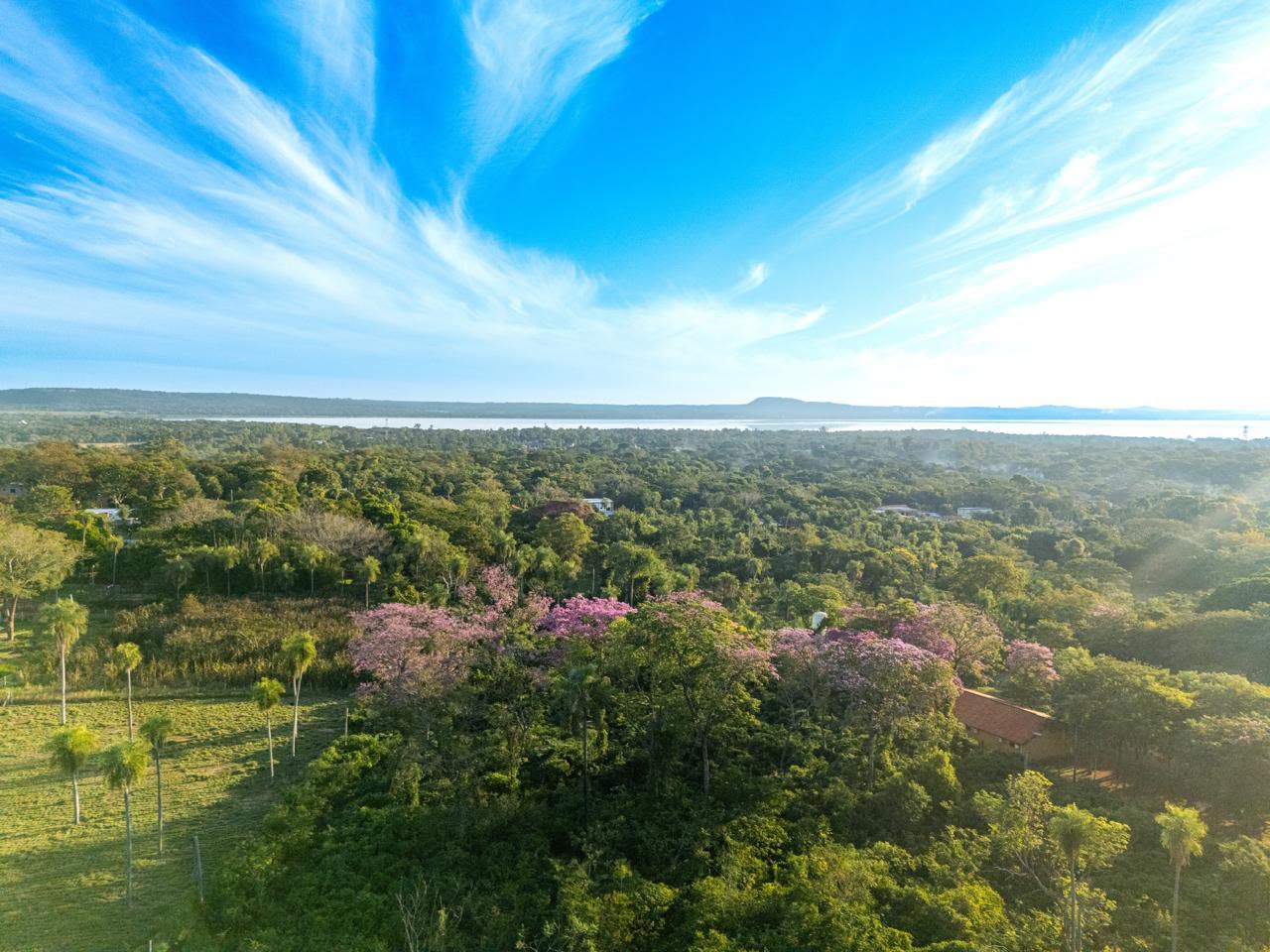 3,5 Hectáreas con Vista al Lago Ypacaraí - San Bernardino — foto 2