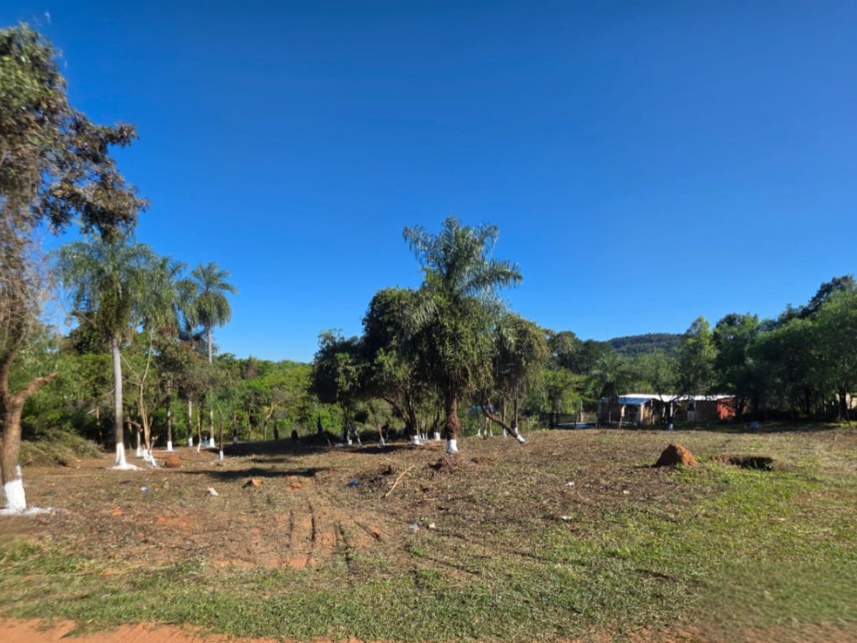 EN VENTA – 3 TERRENOS EN ATYRÁ, BARRIO CANDIA — foto 3