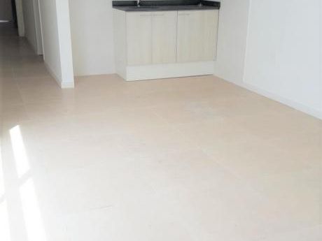 Alquilo Departamento Un Dormitorio Frente Al Montevdeo Shopping