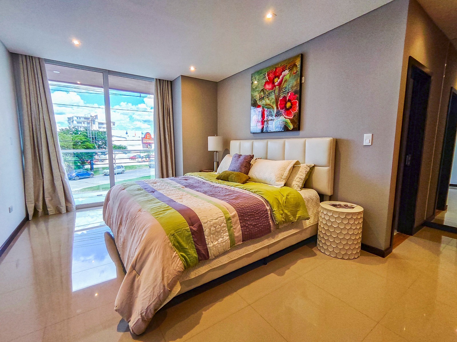 Departamento en venta con baja de precio en Hamacas