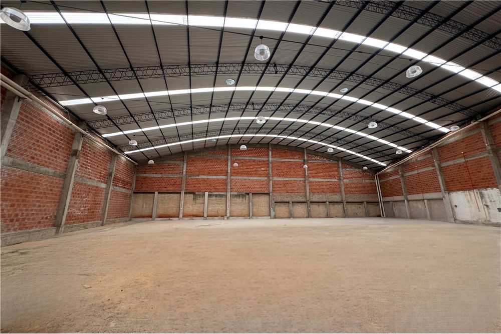 VENDO DEPOSITO A ESTRENAR-SAN LORENZO-BO.SANTA MARIA PASOS DE LA CICLOVIA C/OFI — foto 3