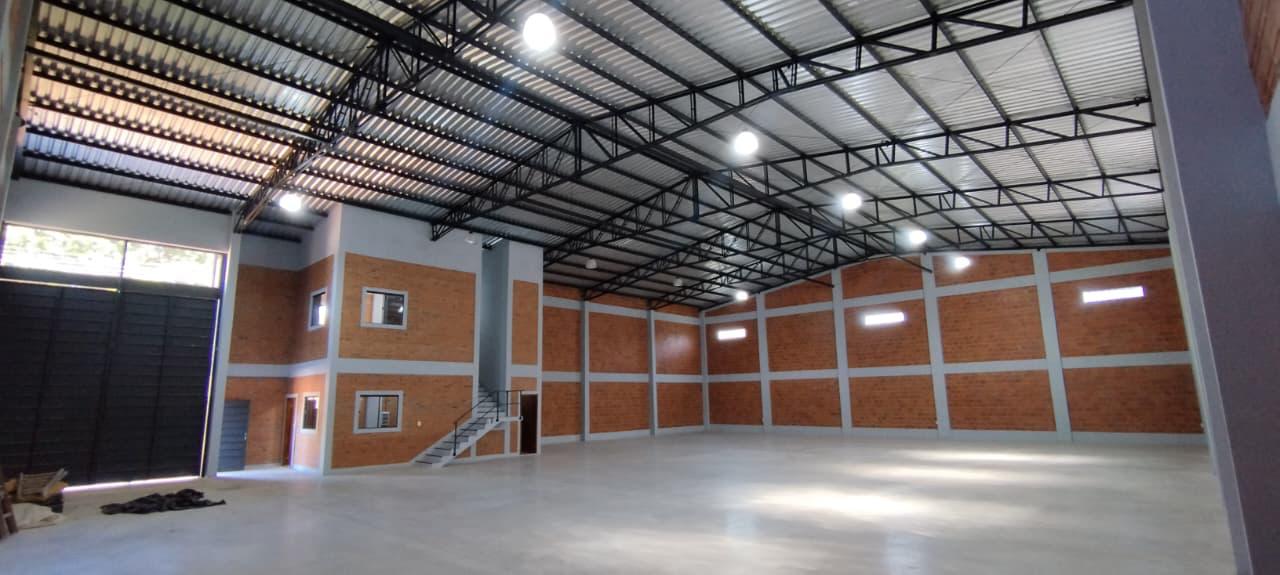 ALQUILO DEPÓSITO DE 700M2 EN MARIANO ROQUE ALONSO — foto 2