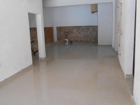 Locales Muy Bien Ubicados Sobre Peatonal Sarandi!!
