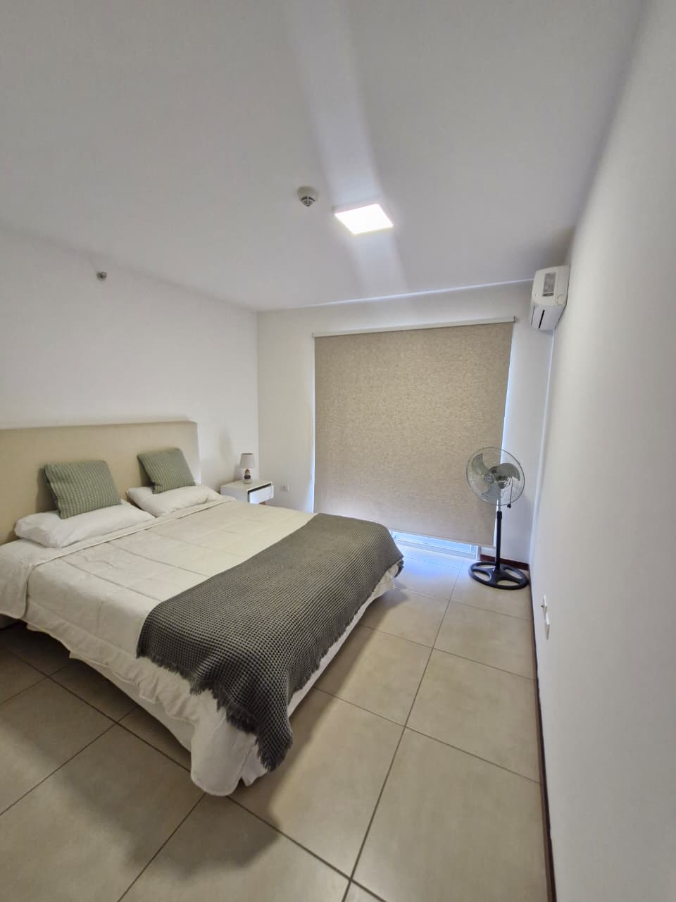 Departamento en alquiler en San Jorge, Asunción — foto 3