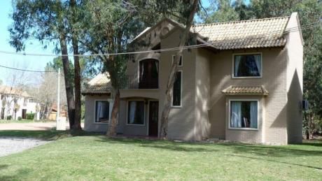 Muy Linda Casa En El Complejo Solanas.
