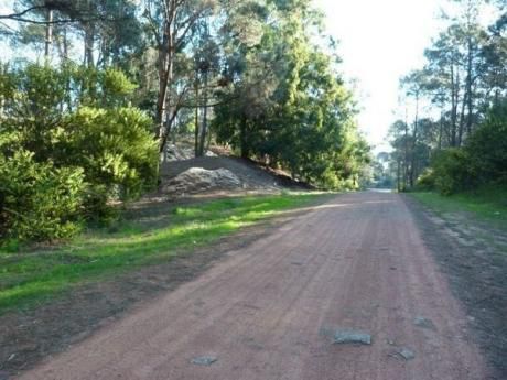Terreno En Zona De Club Del Lago A Solo 200 Metros De La Laguna