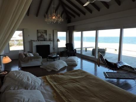 Fascinante Casa Sobre El Mar En Alquiler En Punta Piedras, La Barra