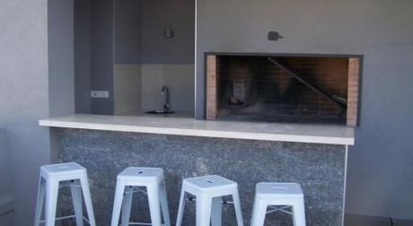Oportunidad - Monoambiente Con Garage En La Mejor Ubicación De Pocitos !!