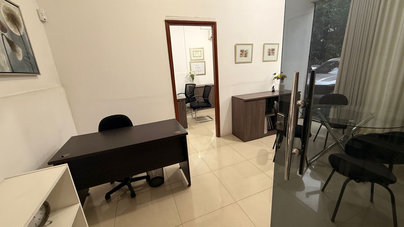 Alquilo Oficina 01 – Planta Baja | Edificio Luft | Barrio Herrera — foto 3