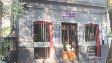 Ideal Restaurant / Minimercado. Muy Buena Ubicacion