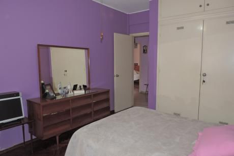 Venta Casa En Tres Cruces 3 Dormitorios Garaje