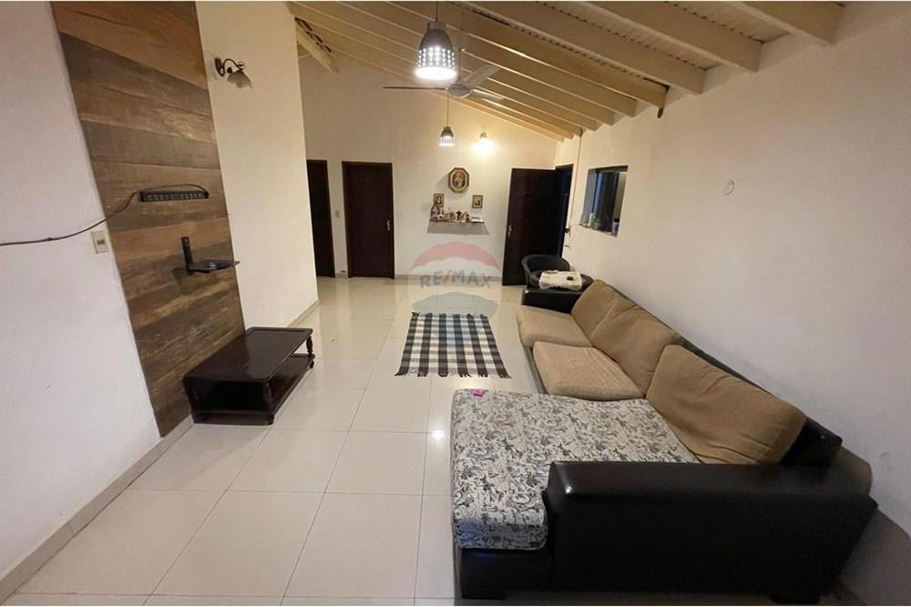 VENDO CASA MODERNA EN SAN LORENZO BO. SAN LUIS — foto 2