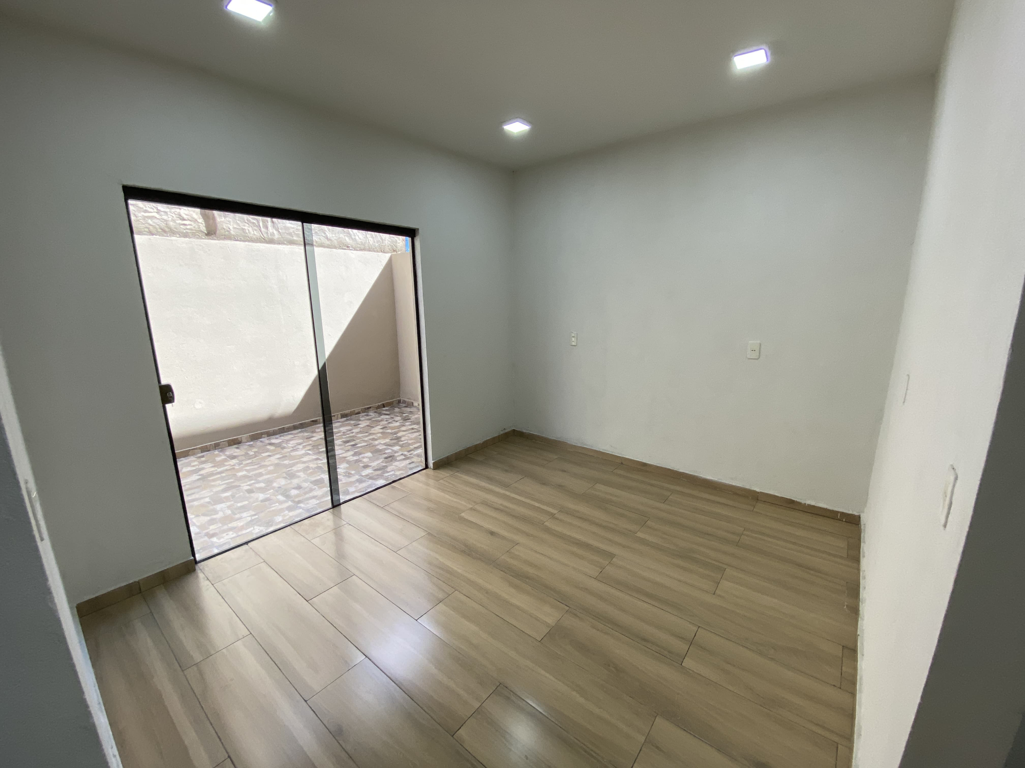Alquilo Duplex En Zona ñu Guazu — foto 3