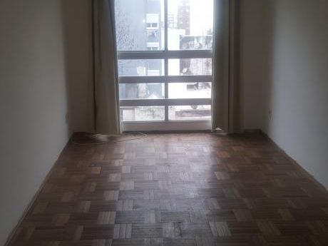 Apartamento 2 Dormitorios 1 Baño Al Frente