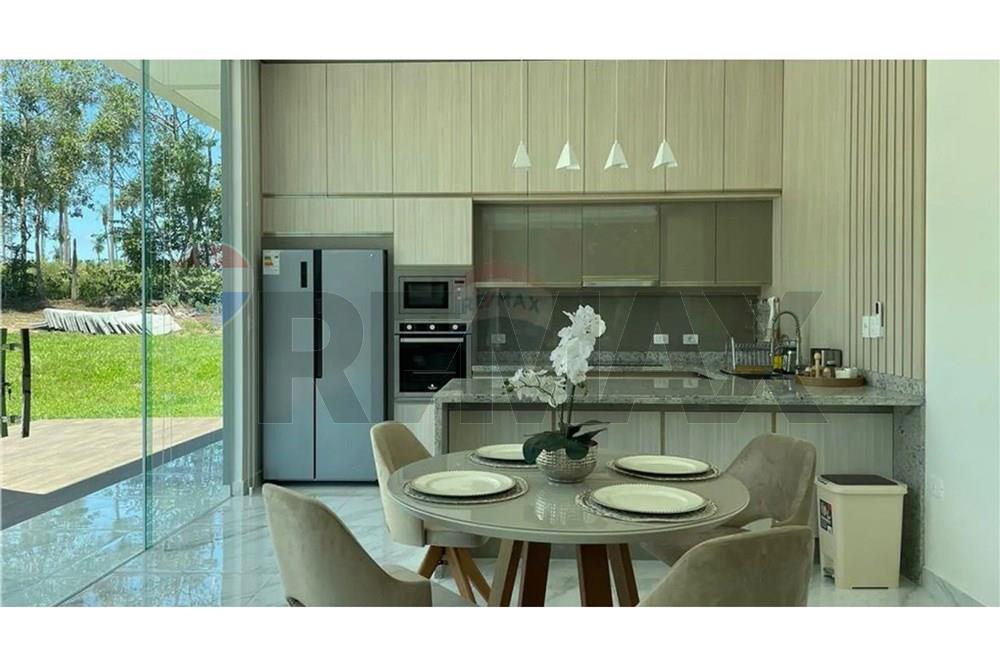 En Venta - Casa -San Bernardino, Cordillera, Paraguay — foto 3