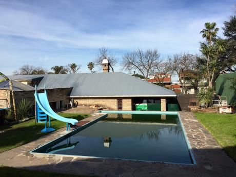Casa A La Venta En Calle Aconcagua (punta Gorda)