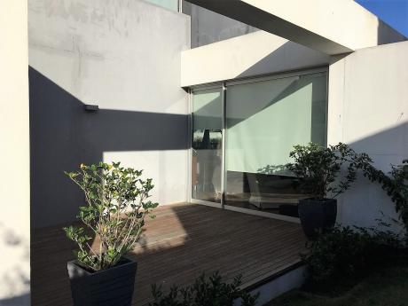 Olivos - Impecable Casi A Estrenar