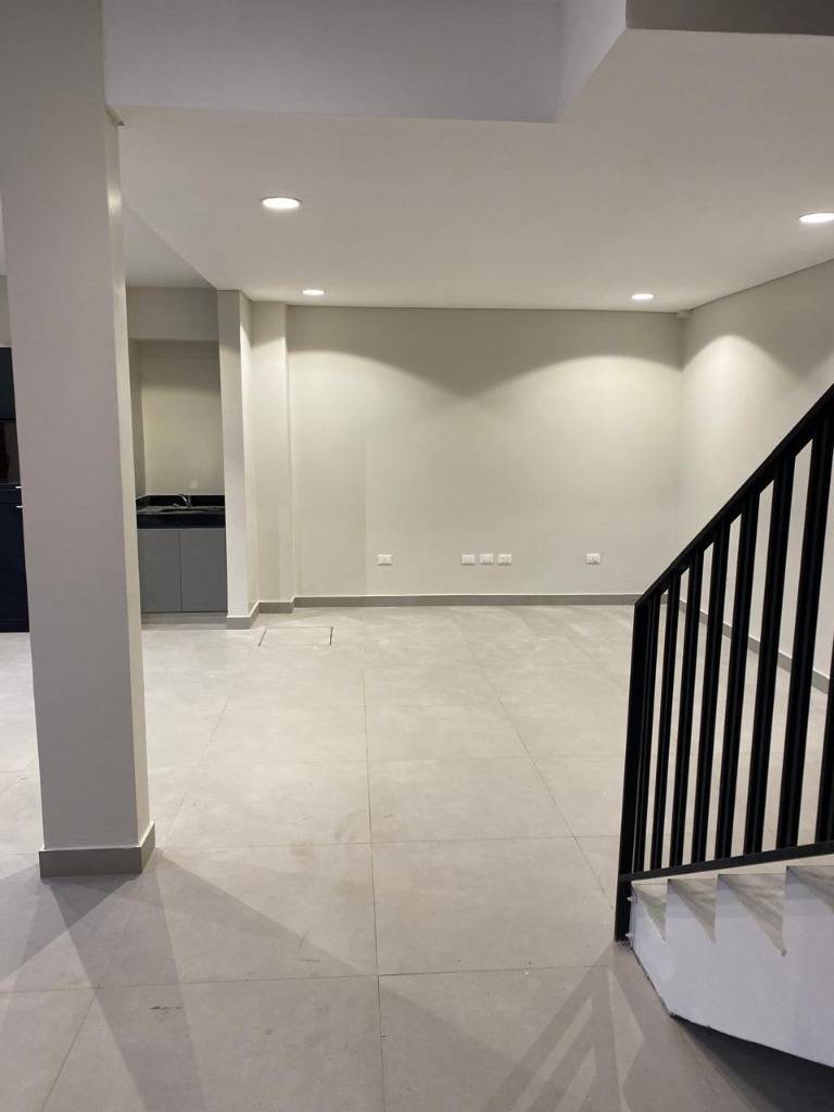 EN ALQUILER DUPLEX EN VILLA AURELIA — foto 2