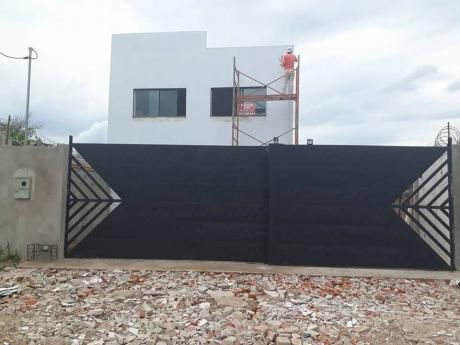 Condominio En Venta Zona Norte