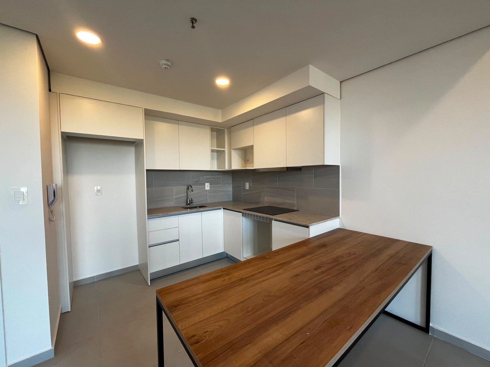 Departamento en alquiler en Las Mercedes, Asunción — foto 3