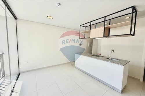 ALQUILO DEPARTAMENTO DE DOS HABITACIONES EN LUQUE — foto 2