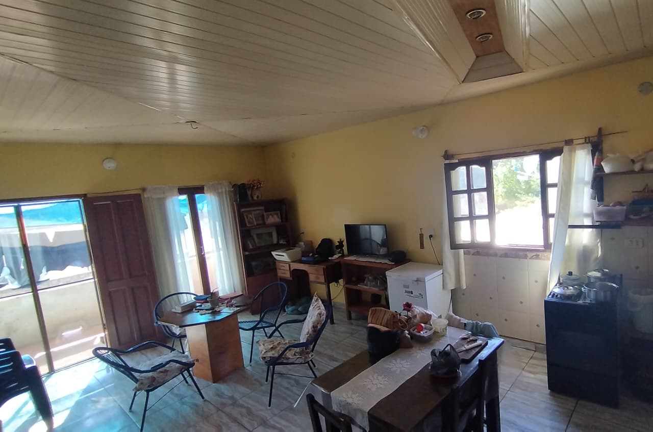 Casa de 2 Niveles en Nanawa - Frente a la Cancha Sportivo Puerto Elsa — foto 2
