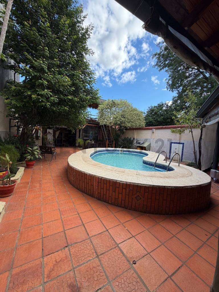 VENDO CASA EN LAMBARÉ — foto 3