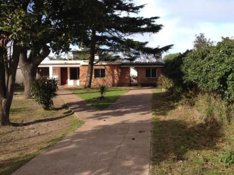 Id 10776 - Casa 3 Dormitorios, 2 BaÑos - San JosÉ De Carrasco
