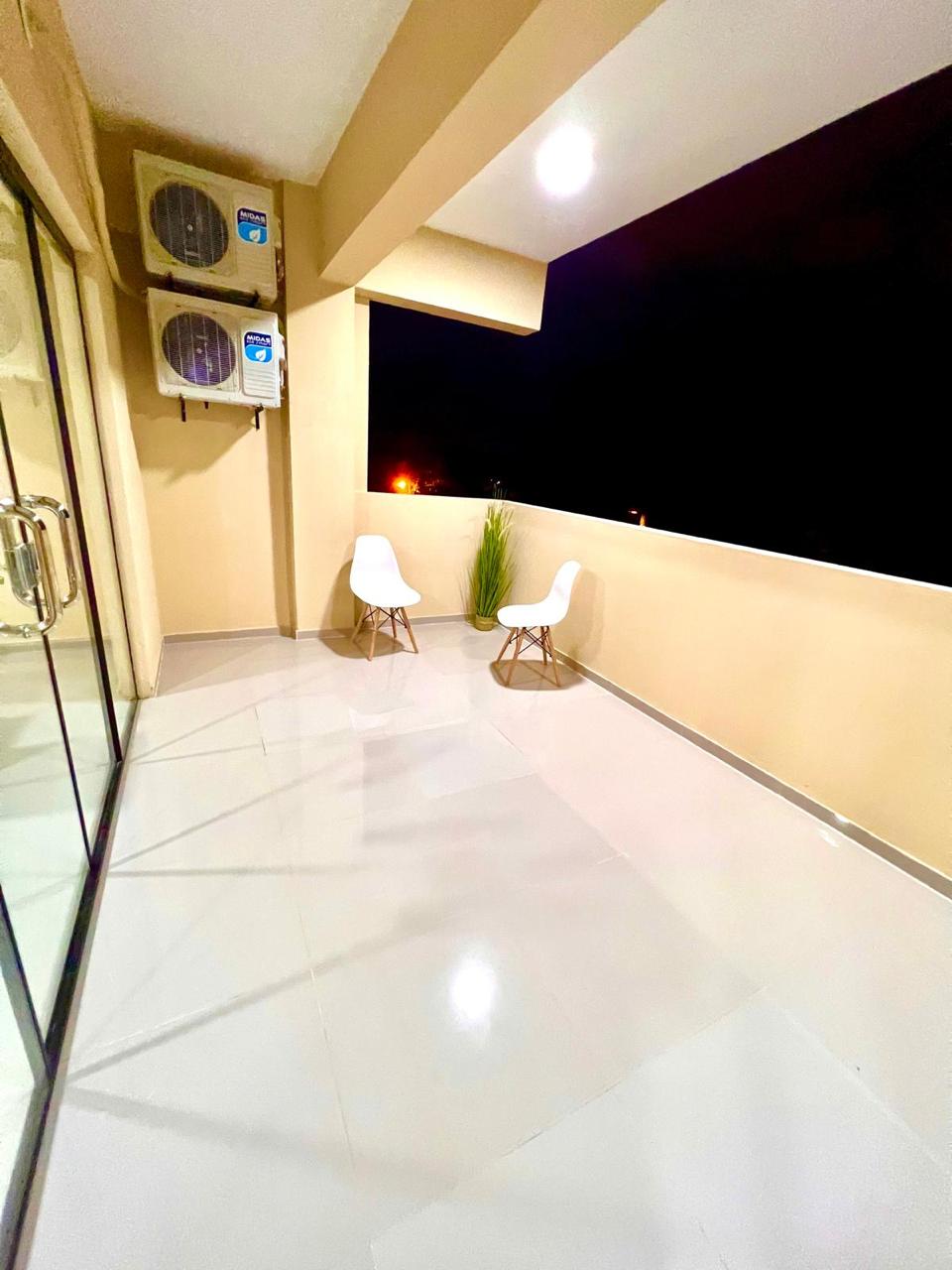 Departamento en Alquiler – Edificio Millions — foto 2