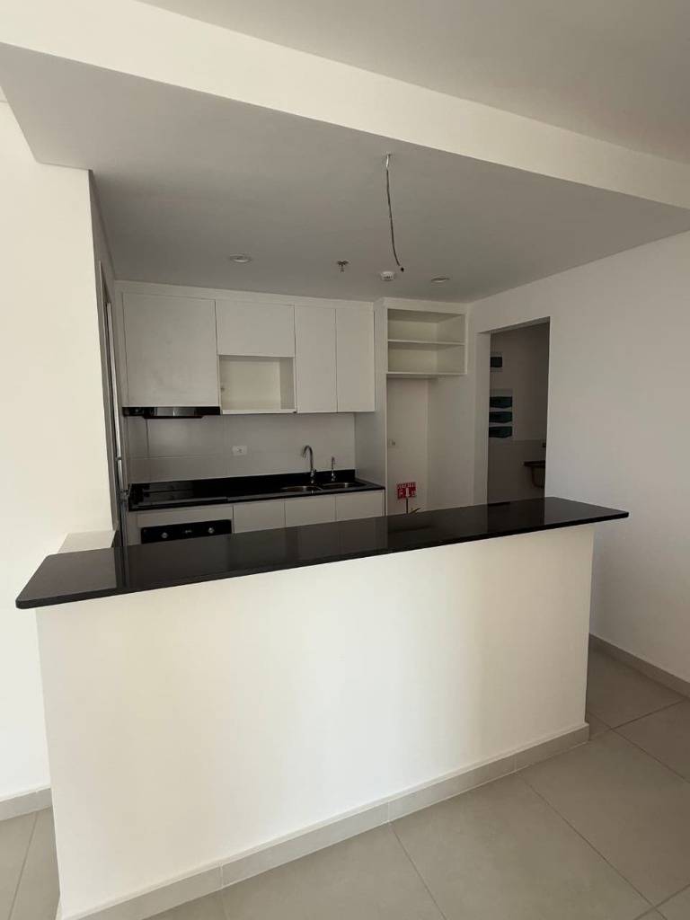 ALQUILO DEPARTAMENTO DE 2 DORMITORIOS EDIFICIO FORTALEZA MOLAS LÓPEZ — foto 2