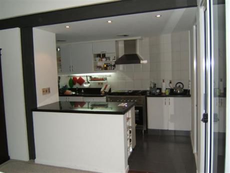 Impecable Casa 2 Dorm, 2 Baños, Cocina Equipada En Pocitos