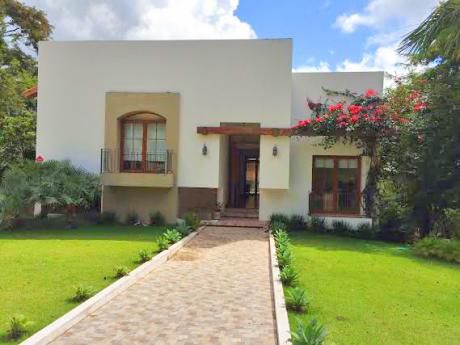 Casa En Venta O Alquiler En Urubo Green