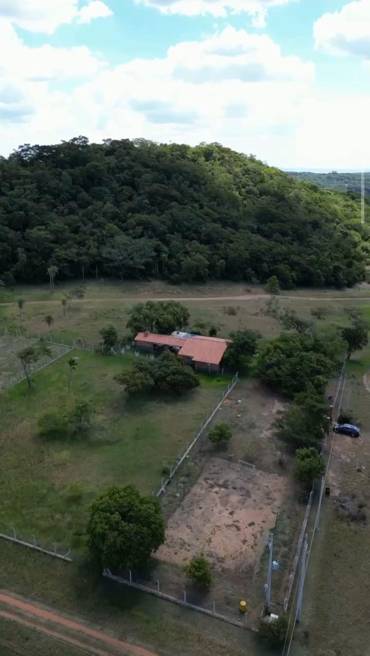 CASA QUINTA EN ATYRA – EXCELENTE OPORTUNIDAD DE INVERSIÓN DE 2.000 M² — foto 2