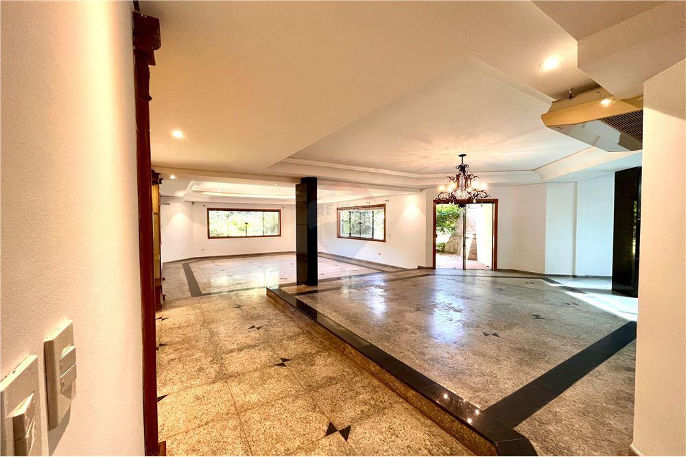 Residencia - Alquiler - Paraguay Asunción Ycuá Satí — foto 2