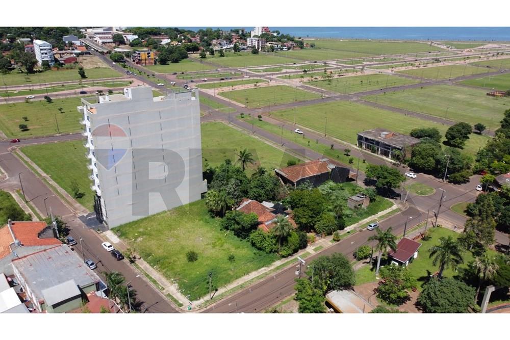 Casa - Venta - Encarnación, Paraguay — foto 2