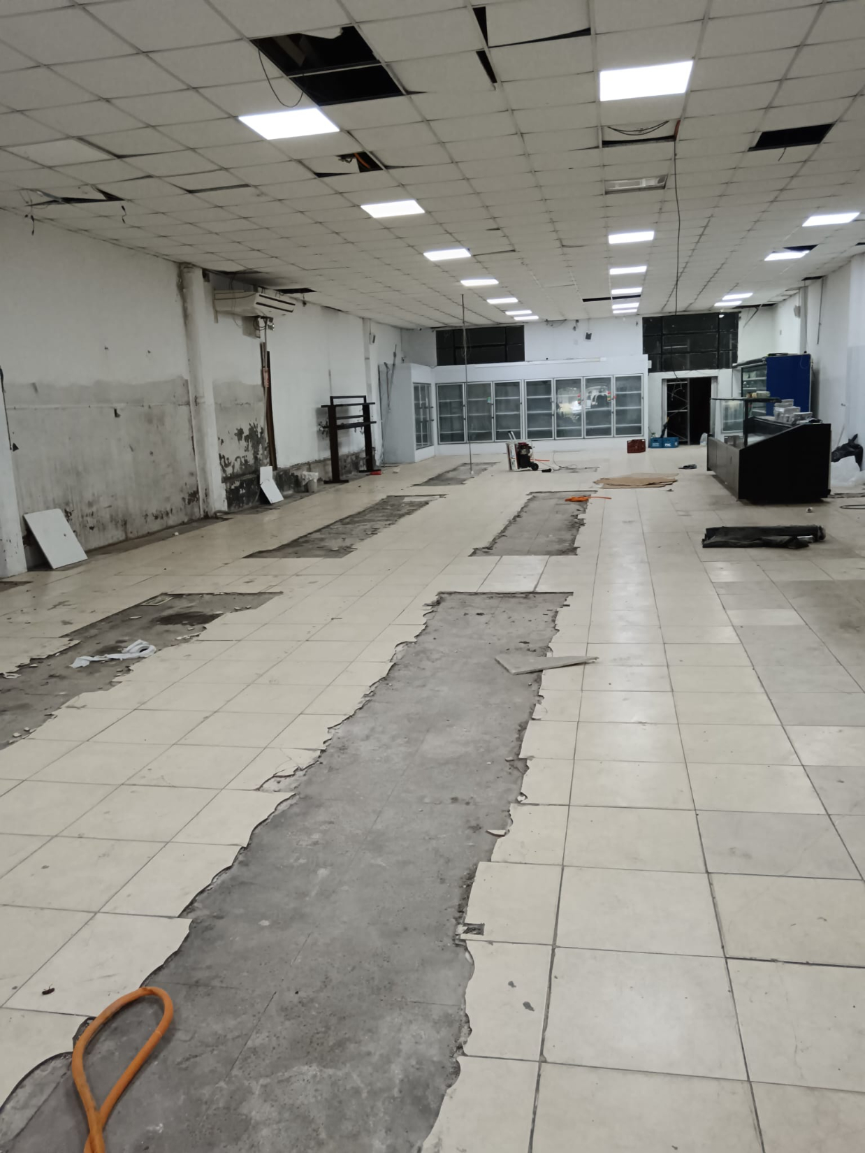 Local Comercial Br Artigas Próximo XXX · Foto 5