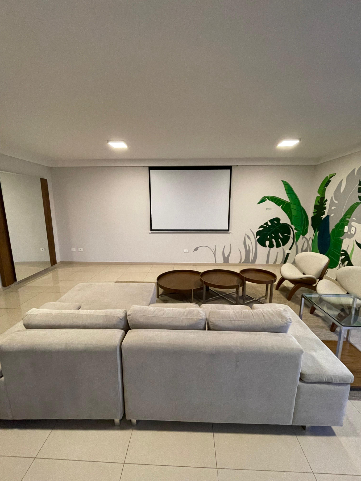 Alquiler- Departamento De 3 Dormitorios En Suite, Zona Casa Rica — foto 3