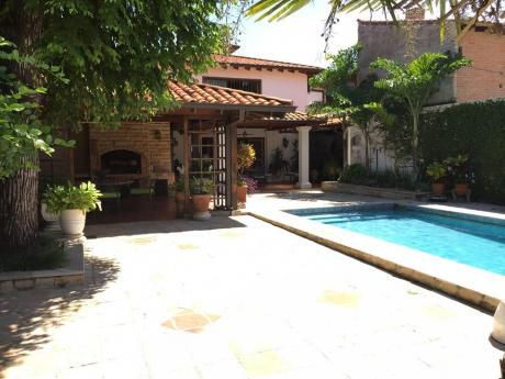Vendo Unica Y Exclusiva Residencia Barrio Seminario