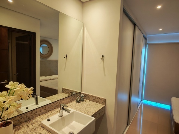 ALQUILER DE DEPARTAMENTO AMOBLADO– EDIFICIO EMPORIUM — foto 3
